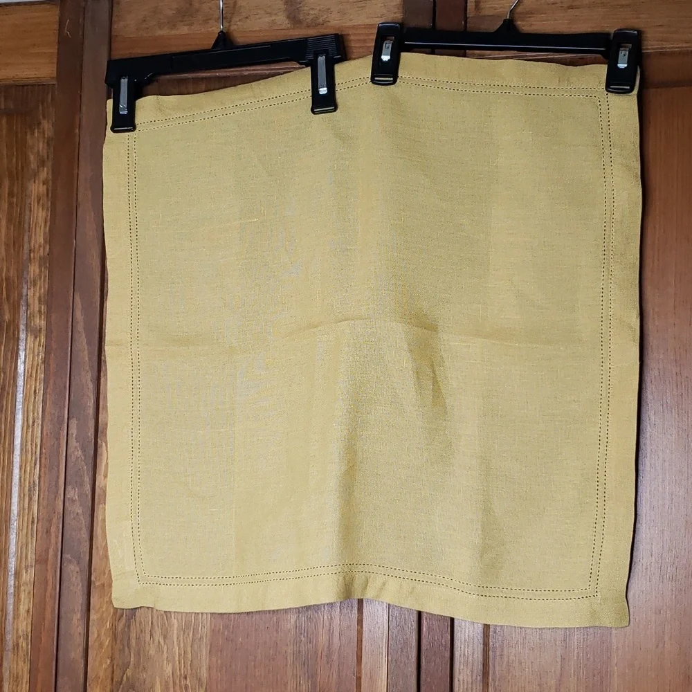 Williams Sonoma Linen Cloth Napkins Set of 4